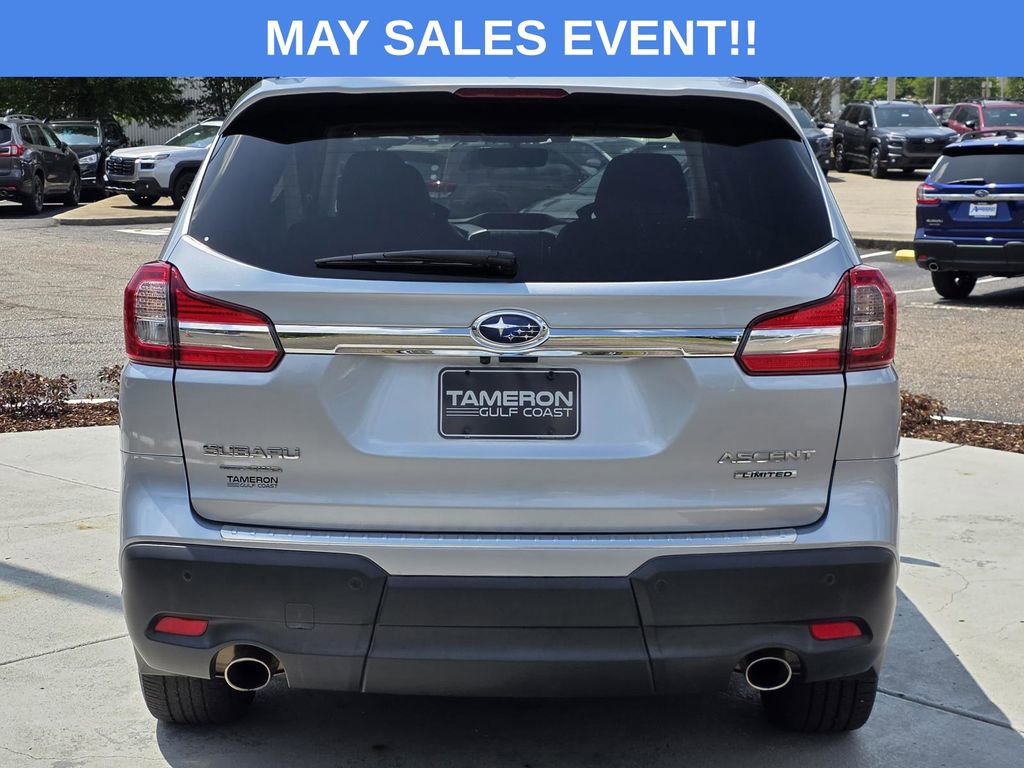Used 2022 Subaru Ascent Limited w/ Technology Package AWD/4WD image 3