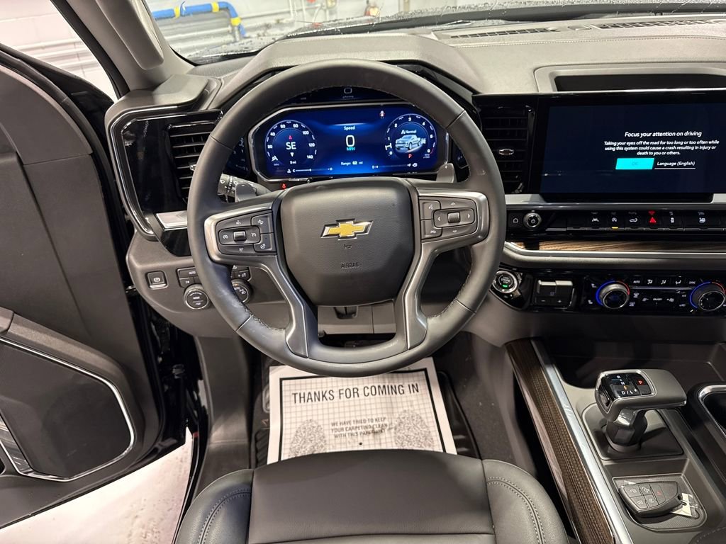 Used 2026 Chevrolet Silverado 1500 LT w/ Leather Package AWD/4WD image 14