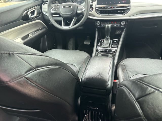 Used 2023 Jeep Compass Limited AWD/4WD image 35