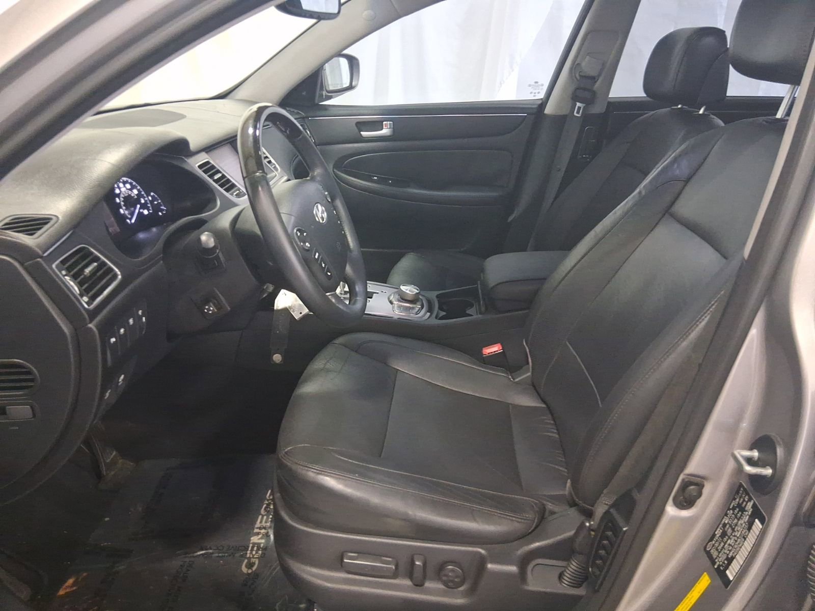 Used 2012 Hyundai Genesis 5.0 image 14