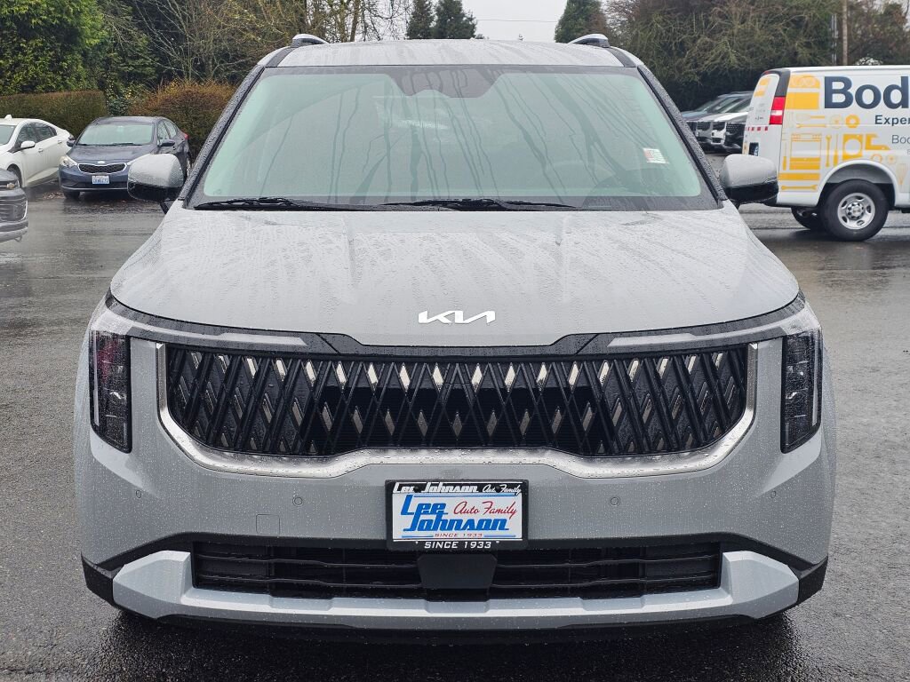 New 2026 Kia Carnival EX image 2