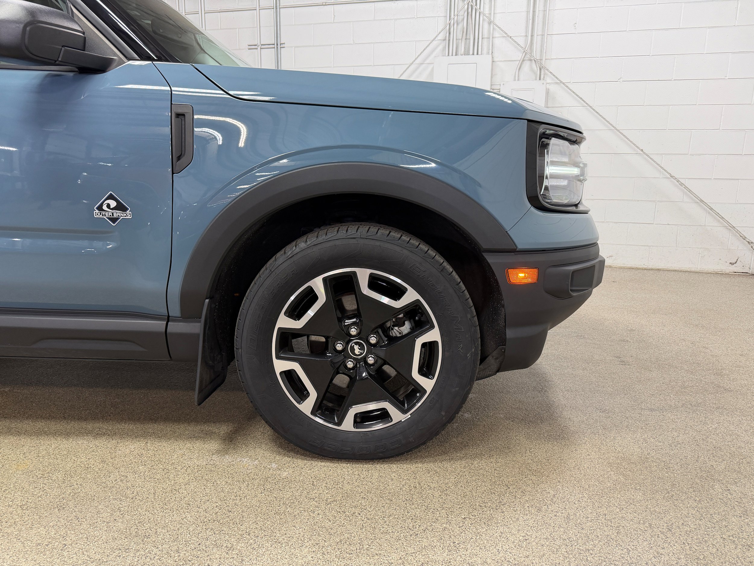 Certified 2021 Ford Bronco Sport Outer Banks AWD/4WD image 32