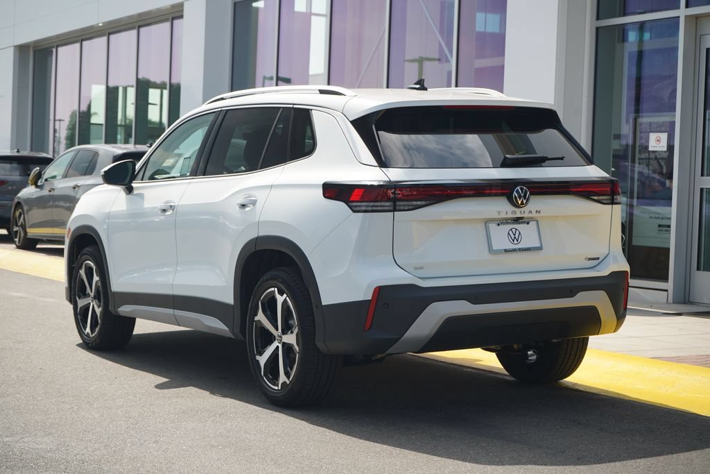 New 2026 Volkswagen Tiguan SE AWD/4WD image 3