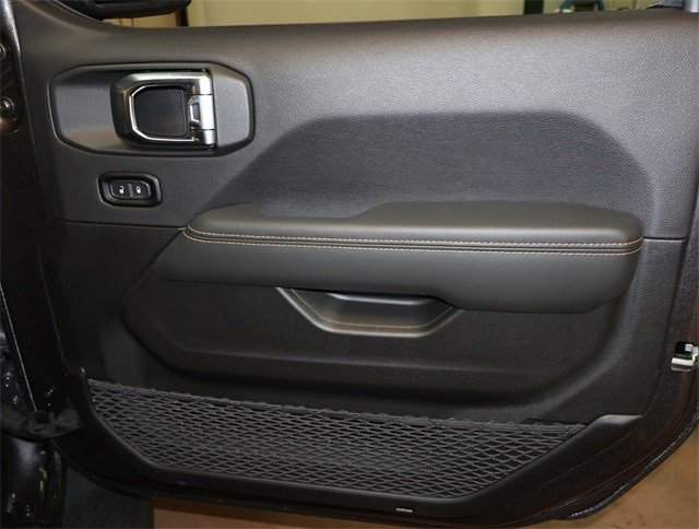 New 2025 Jeep Wrangler Sahara w/ Safety Group image 20