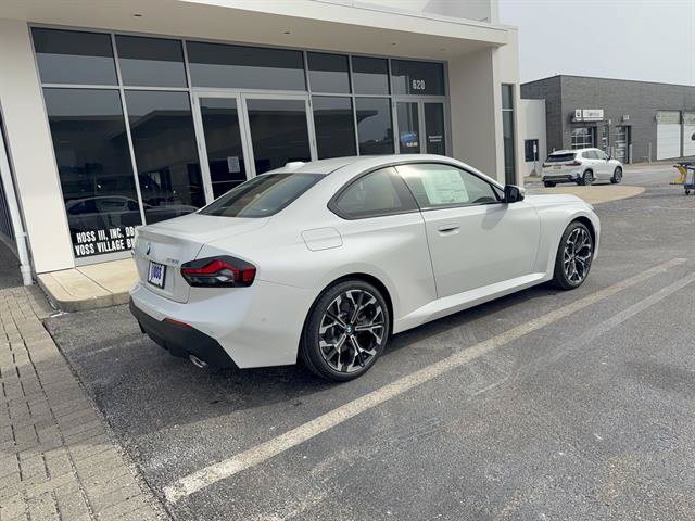 New 2026 BMW 230i xDrive Coupe w/ Premium Package AWD/4WD image 3