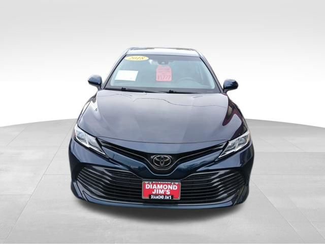 Used 2018 Toyota Camry LE FWD image 2