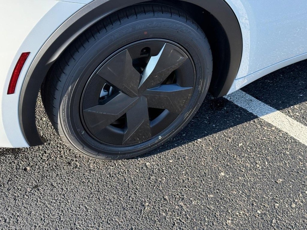 New 2026 Toyota Prius LE image 6