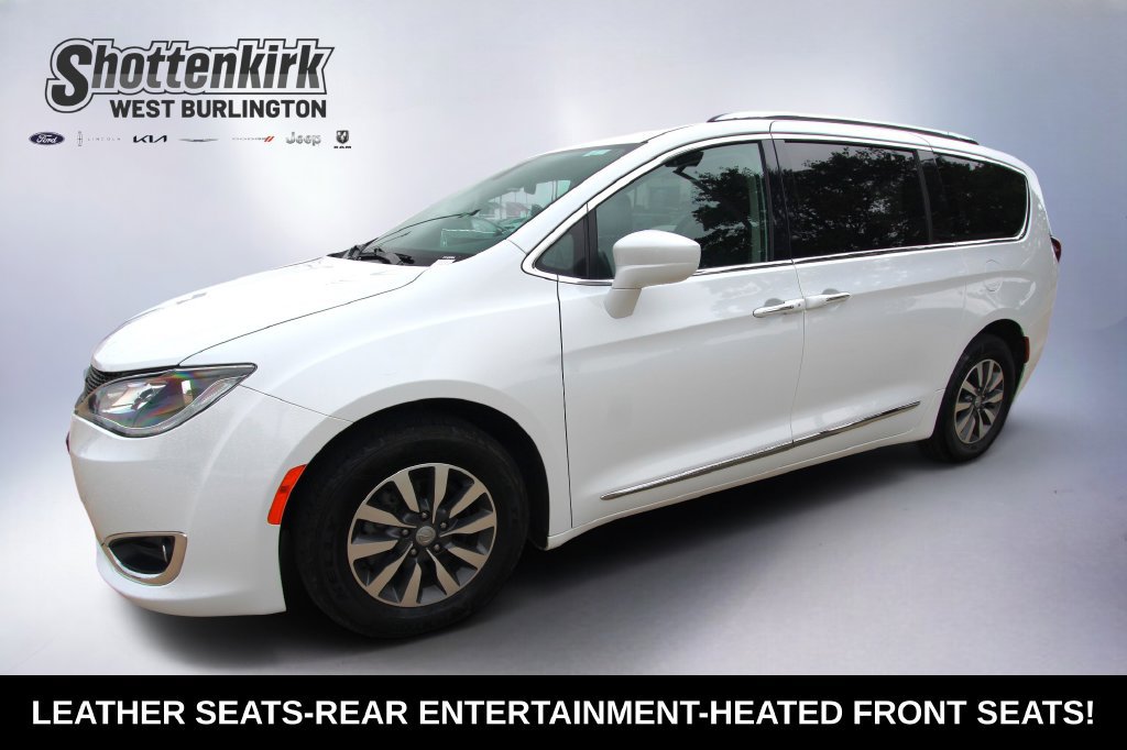 Used 2020 Chrysler Pacifica Touring-L Plus FWD image 1