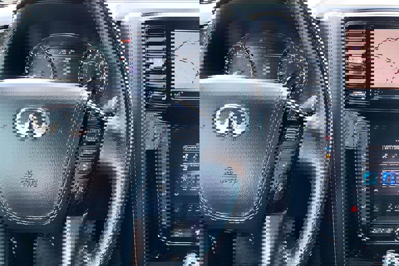 Used 2021 INFINITI QX80 Sensory w/ Cargo Package image 25