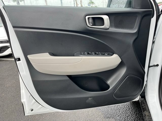 New 2026 Hyundai Venue SEL FWD image 16
