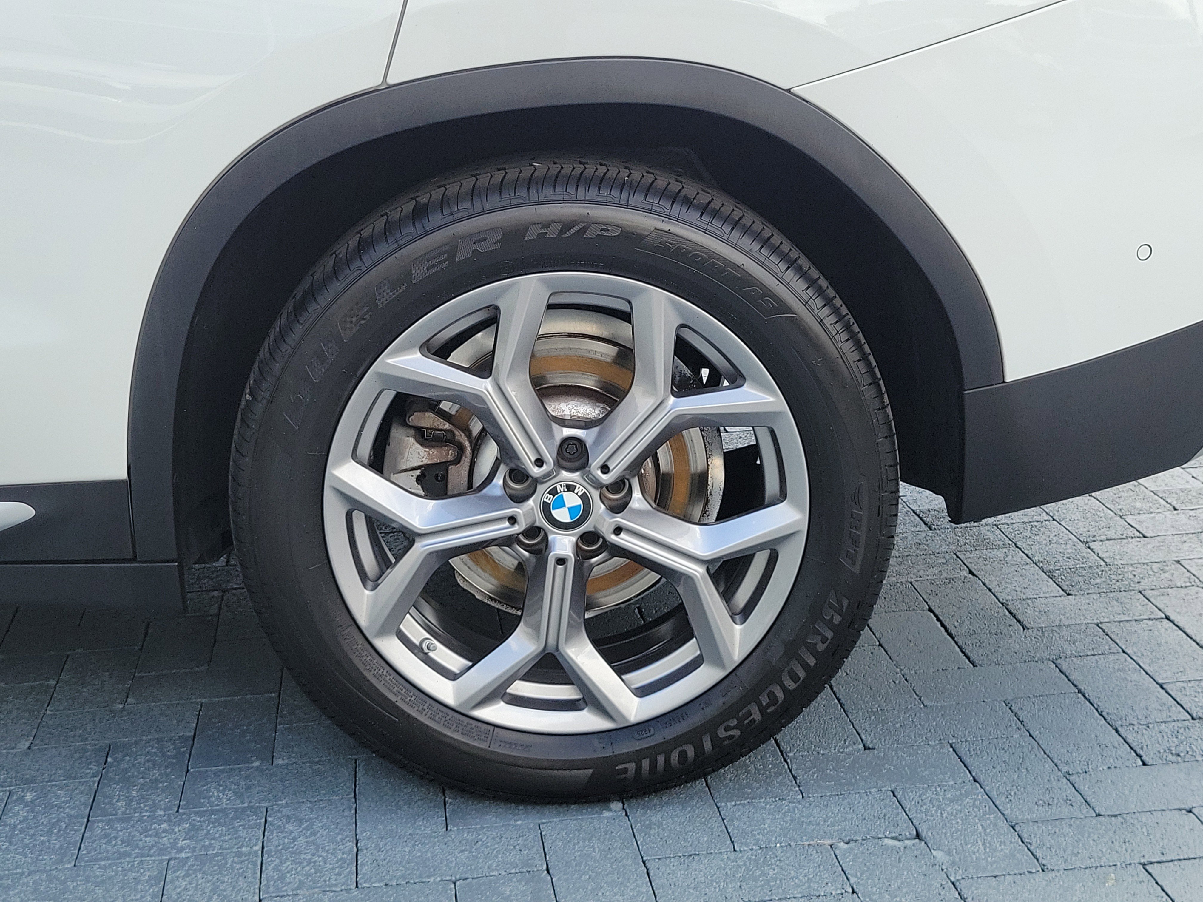 Certified 2024 BMW X3 sDrive30i w/ Premium Package image 9