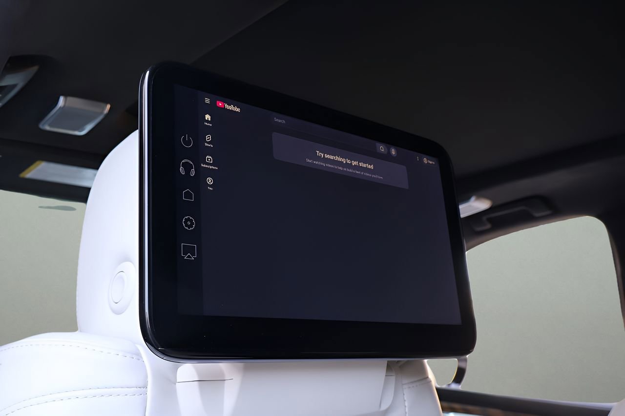 Certified 2025 Cadillac Escalade Sport Platinum image 17