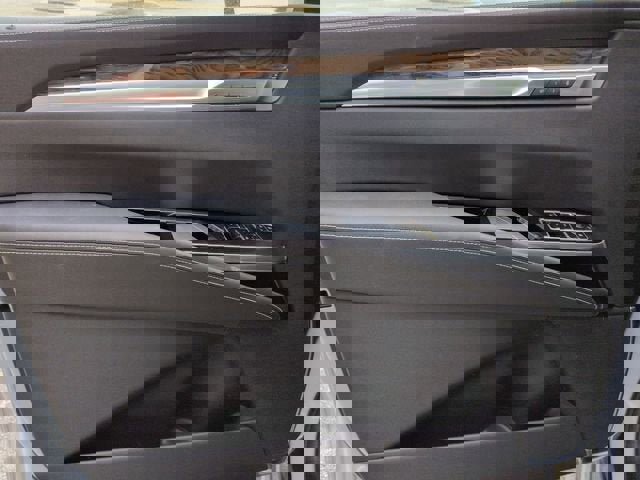 New 2026 Cadillac Escalade Platinum Sport image 10