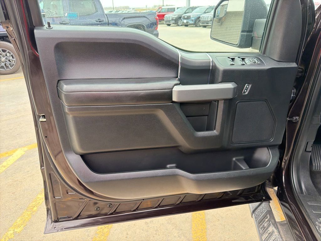 Used 2018 Ford F150 XLT w/ Equipment Group 302A Luxury image 14