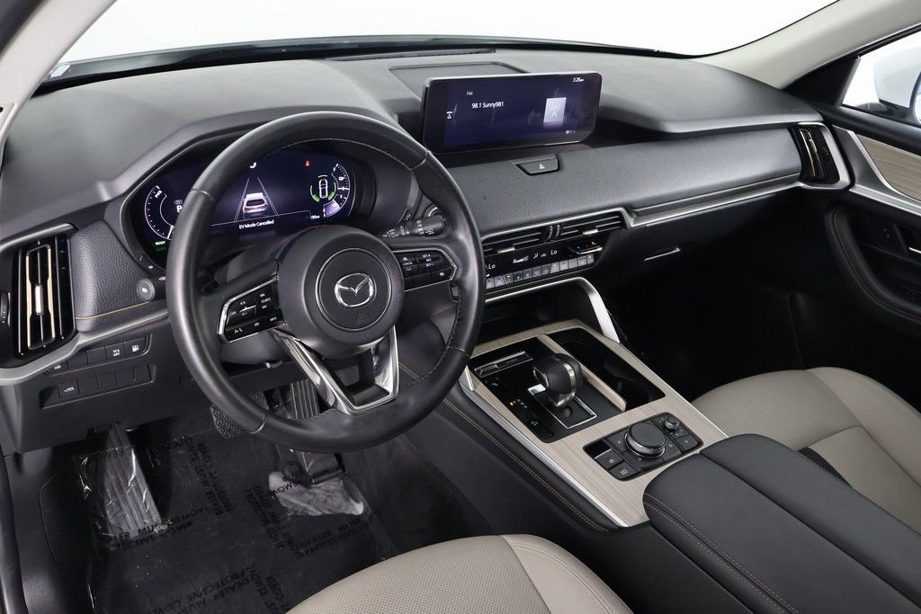 Certified 2024 MAZDA CX-90 Plug-In Hybrid w/ Preferred image 8