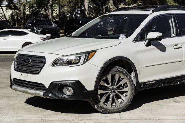Used 2015 Subaru Outback 2.5i Limited image 3