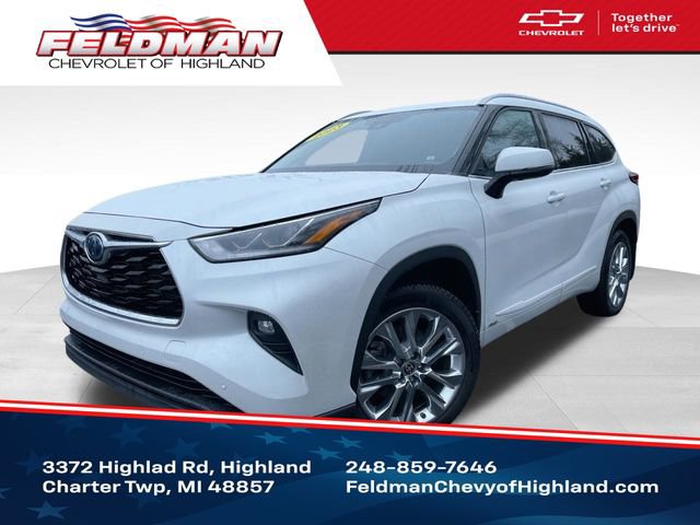 Used 2023 Toyota Highlander Limited AWD/4WD image 1