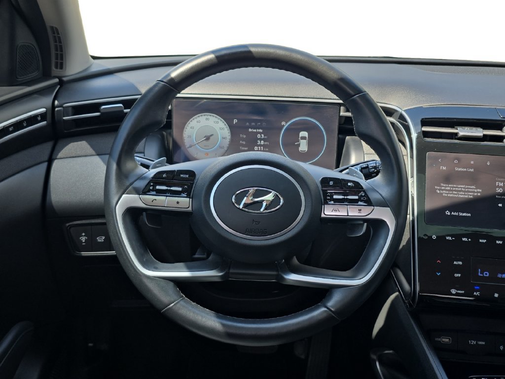 Used 2023 Hyundai Tucson Limited FWD image 13