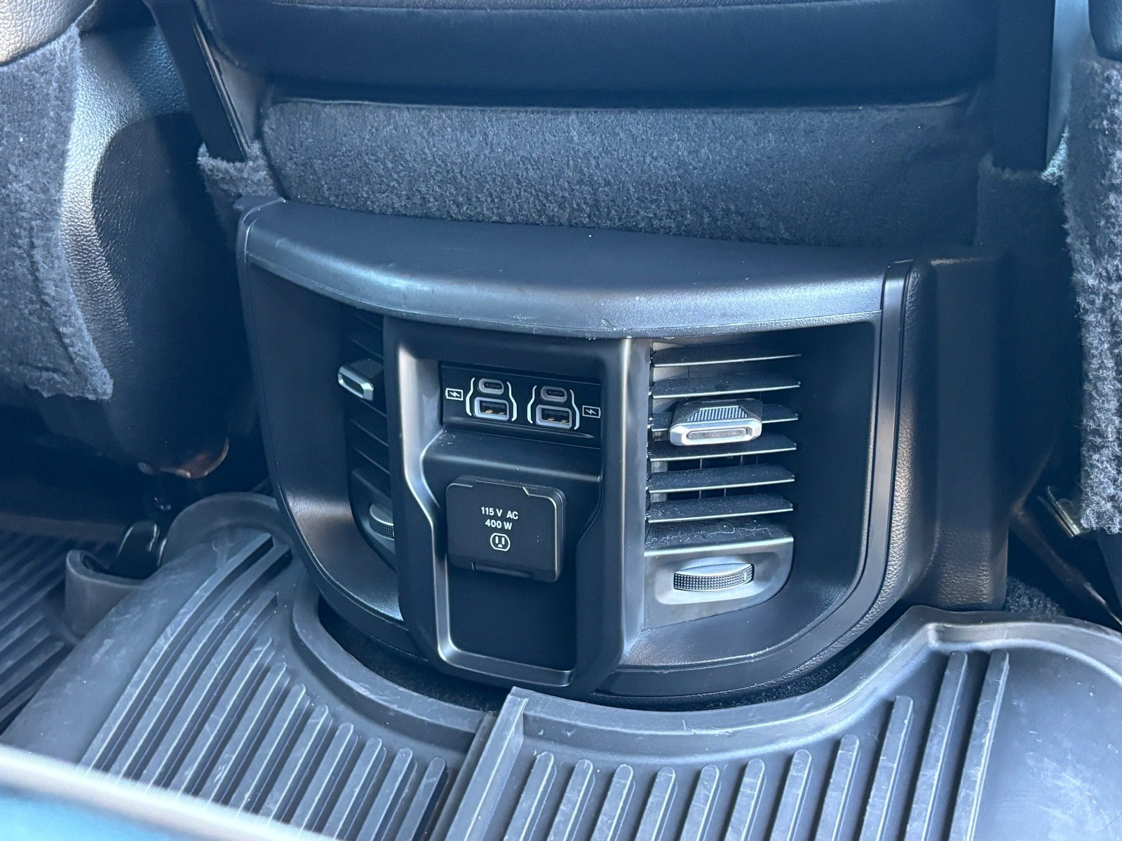 Used 2024 RAM 3500 Laramie w/ Bed Utility Group AWD/4WD image 31