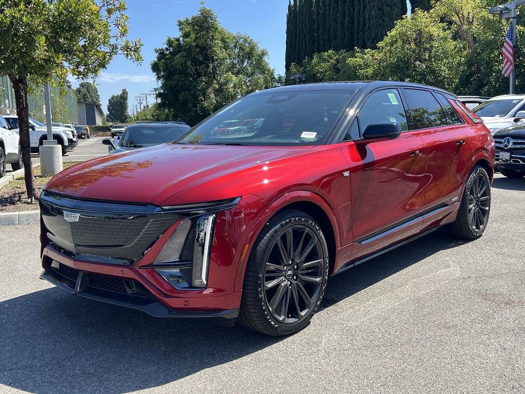 New 2026 Cadillac Lyriq V w/ Exterior Carbon Fiber Package image 8