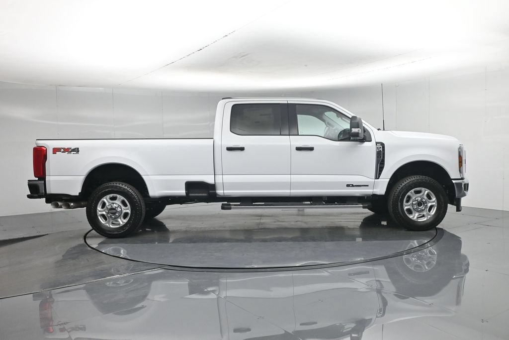 New 2026 Ford F350 XLT w/ FX4 Off-Road Package AWD/4WD image 27