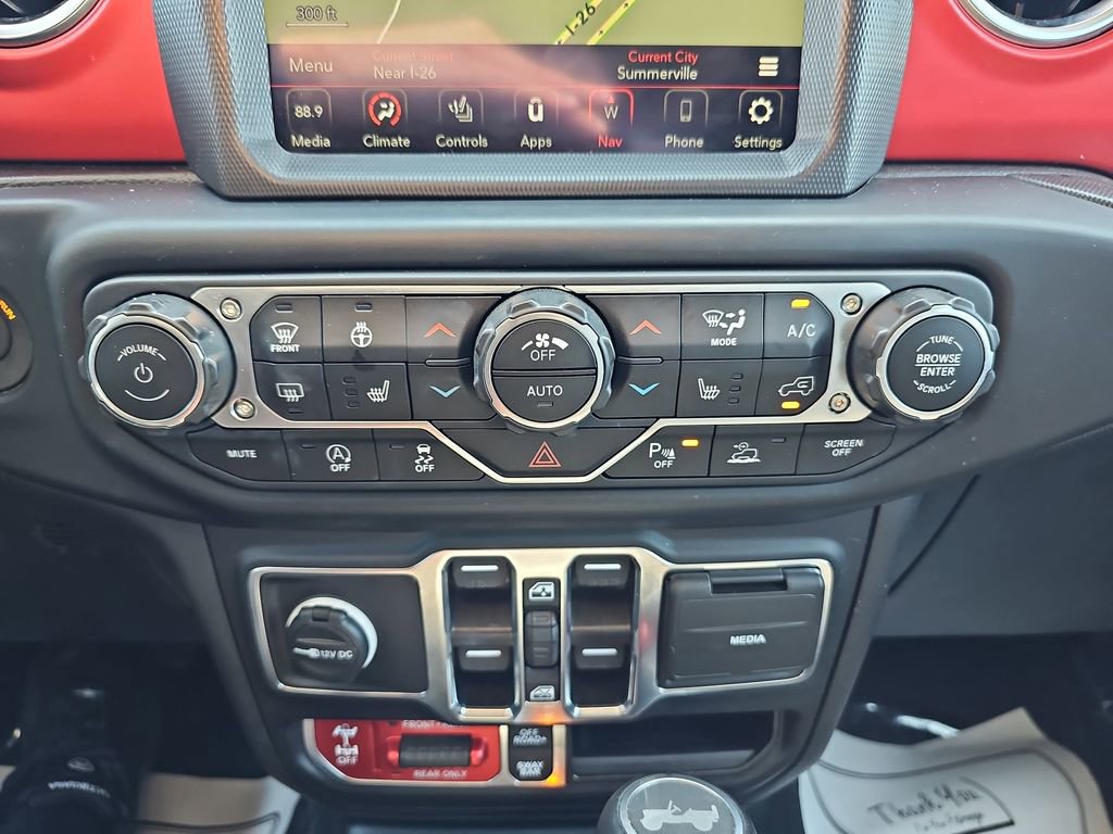 Used 2023 Jeep Wrangler Unlimited Rubicon w/ LED Lighting Group image 27