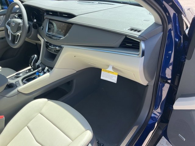 New 2025 Cadillac XT5 Premium Luxury w/ LPO, Floor Liner Package image 35