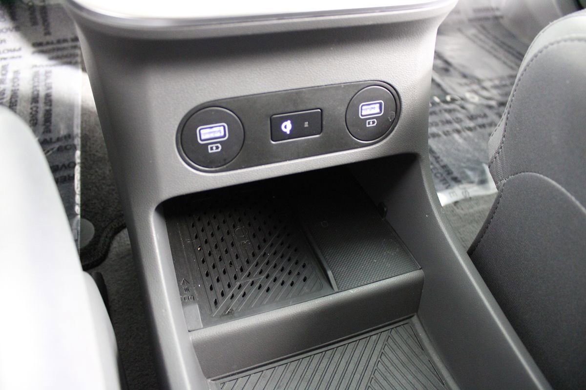 Used 2024 Hyundai Ioniq 5 SEL RWD image 18