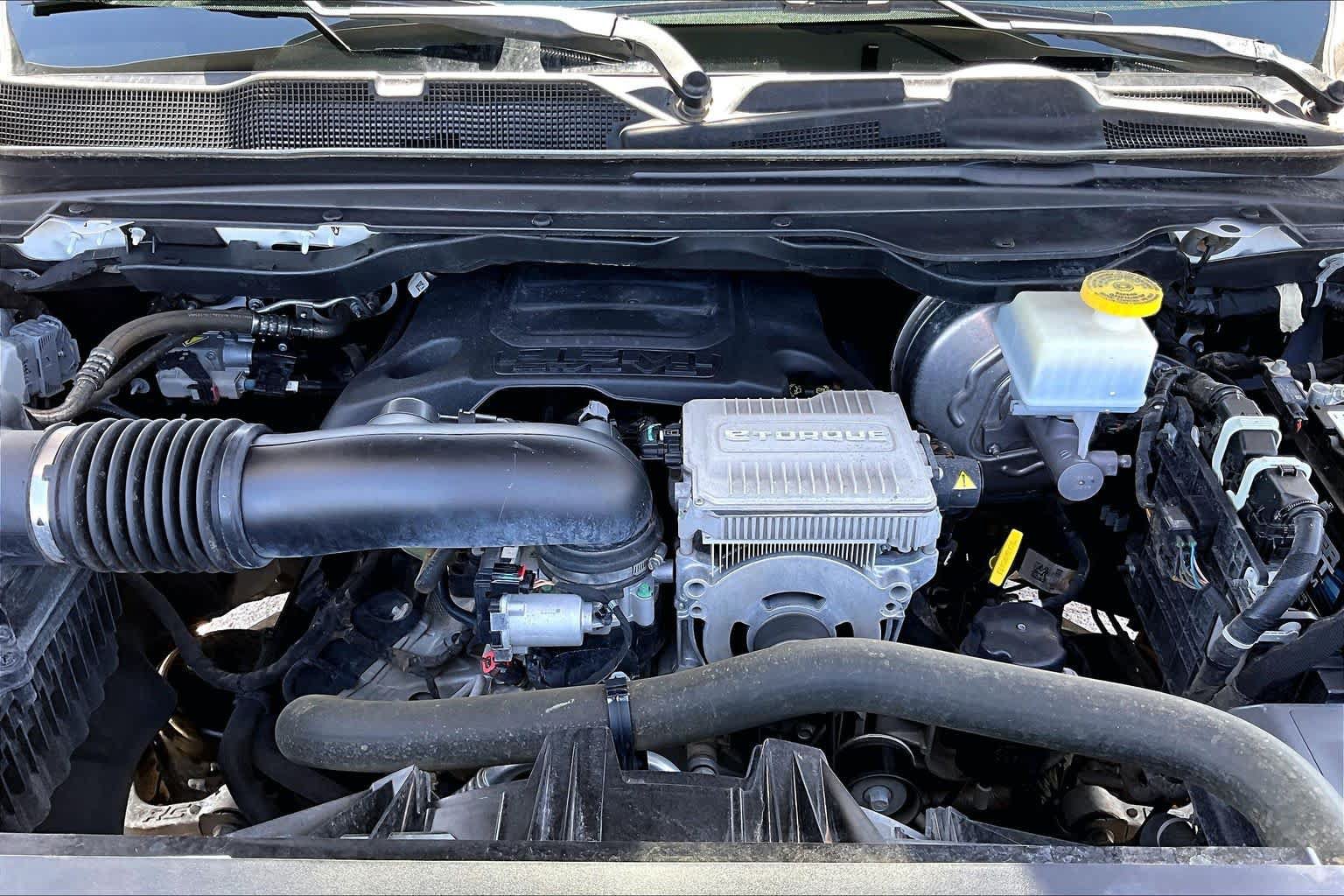 Used 2023 RAM 1500 Laramie AWD/4WD image 34