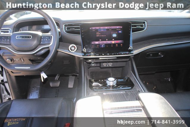 Used 2022 Jeep Wagoneer Series III image 16