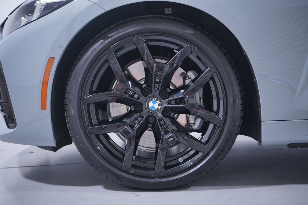 Used 2025 BMW 430i 430i w/ M Sport Package image 2