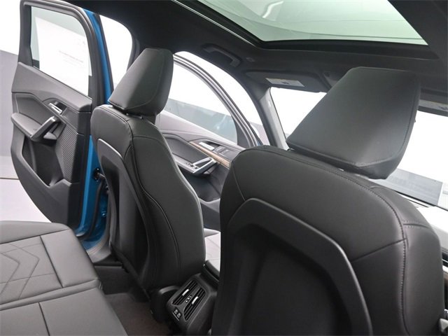 New 2025 BMW X1 xDrive28i w/ Technology Package image 25