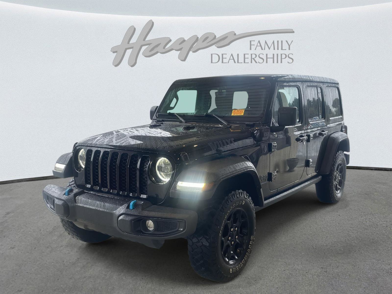 Used 2023 Jeep Wrangler Unlimited w/ Sun & Screen Package