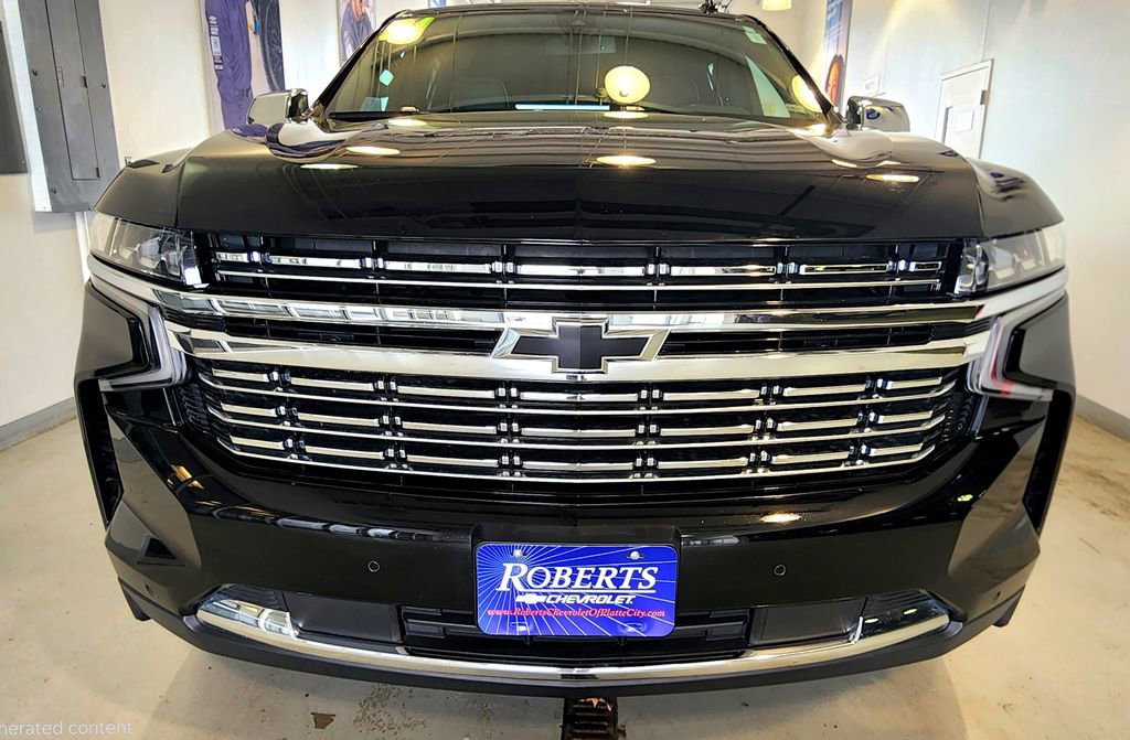 Used 2021 Chevrolet Tahoe Premier AWD/4WD image 3