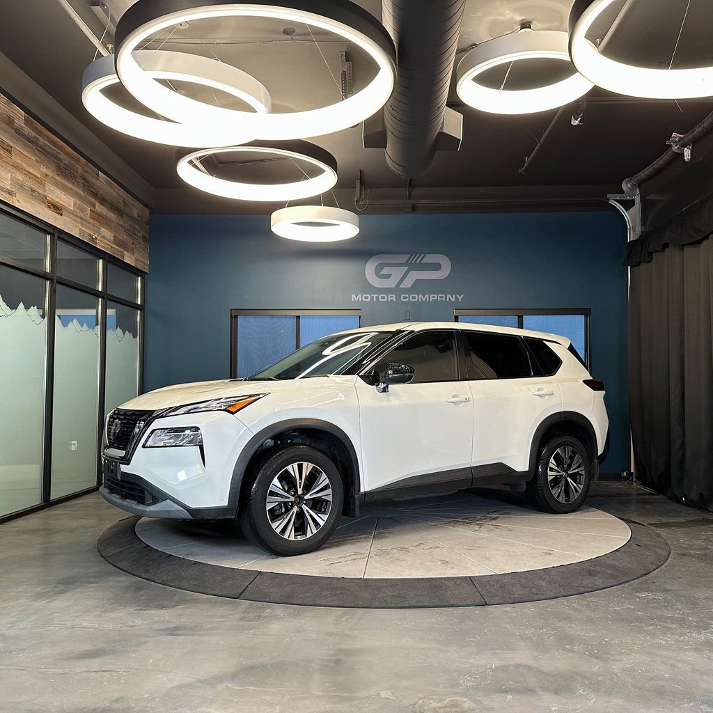 Used 2021 Nissan Rogue SV image 7