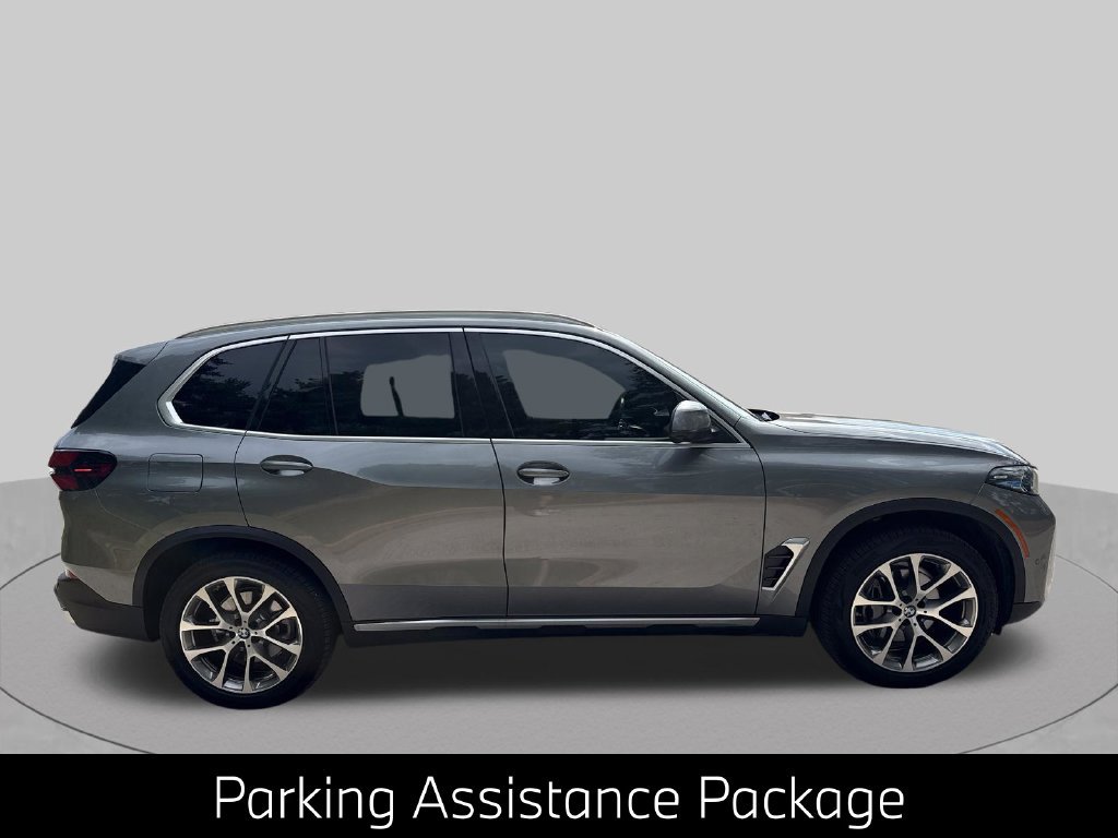 Certified 2026 BMW X5 xDrive40i w/ Premium Package AWD/4WD image 7