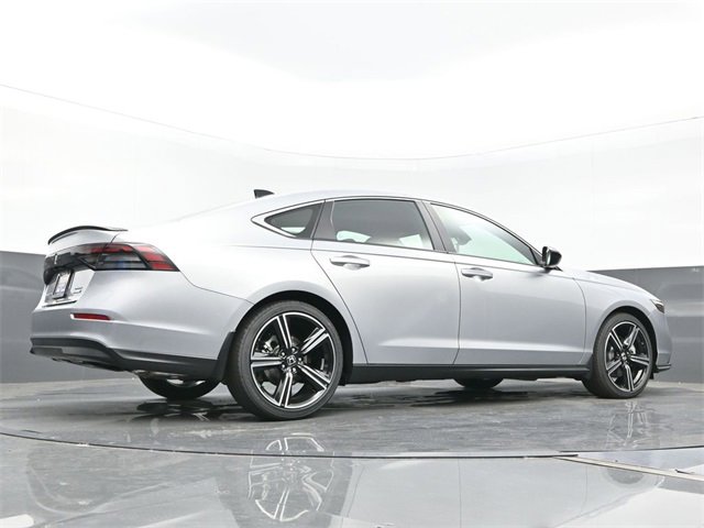 Certified 2025 Honda Accord Sport image 25