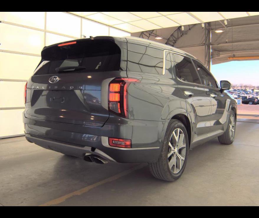 Used 2021 Hyundai Palisade Limited image 11