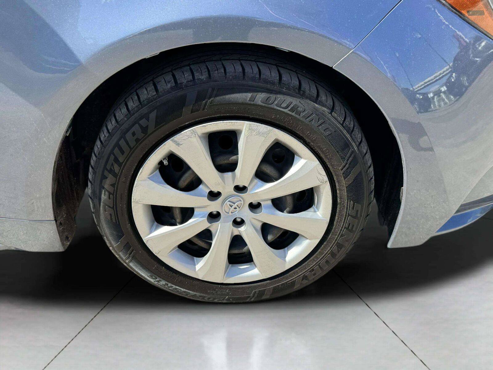 Used 2021 Toyota Corolla LE FWD image 51