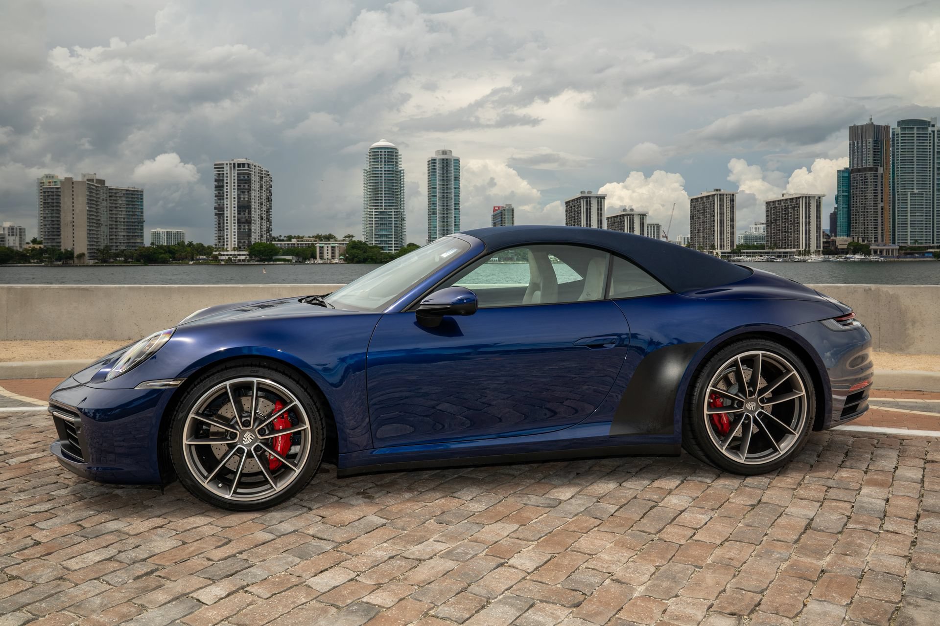 Used 2020 Porsche 911 Carrera S RWD image 11