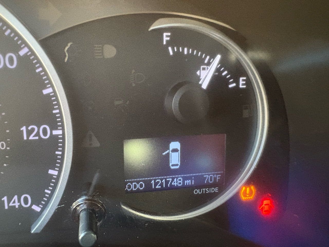 Used 2011 Lexus CT 200h image 26