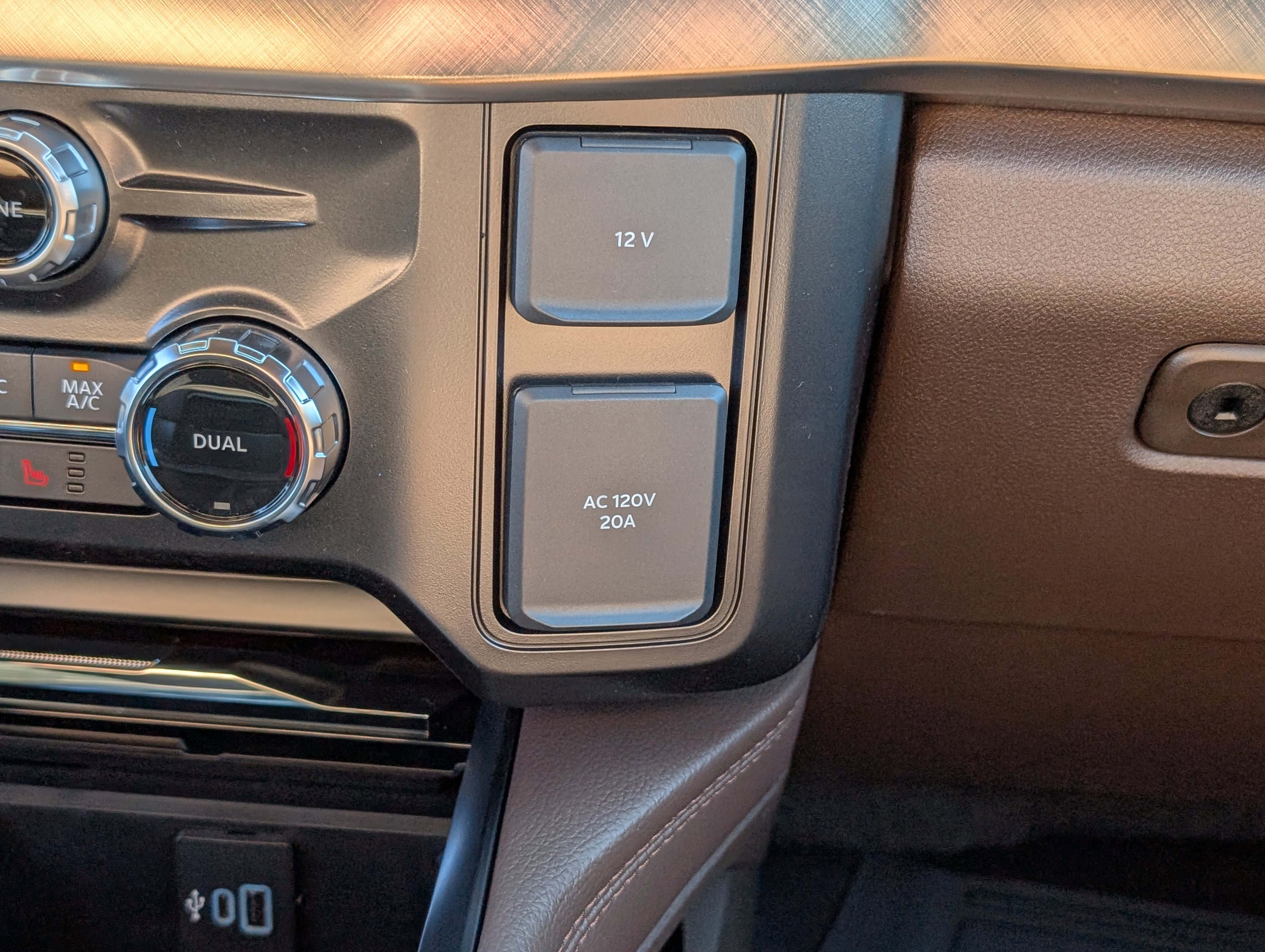 New 2026 Ford F350 King Ranch w/ Chrome Package image 30