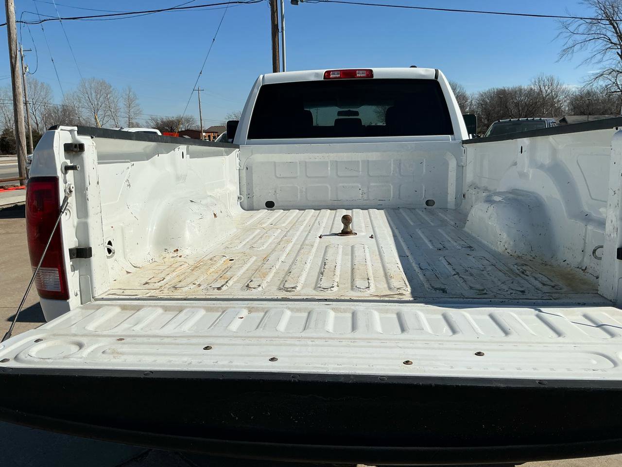Used 2012 RAM 3500 ST w/ Chrome Appearance Group image 9
