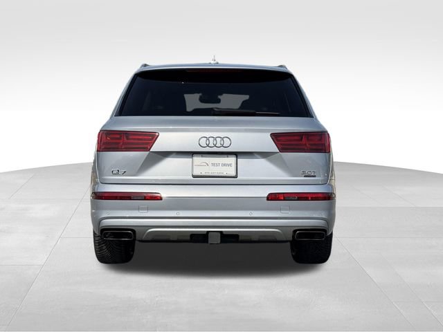 Used 2017 Audi Q7 3.0T Prestige image 4