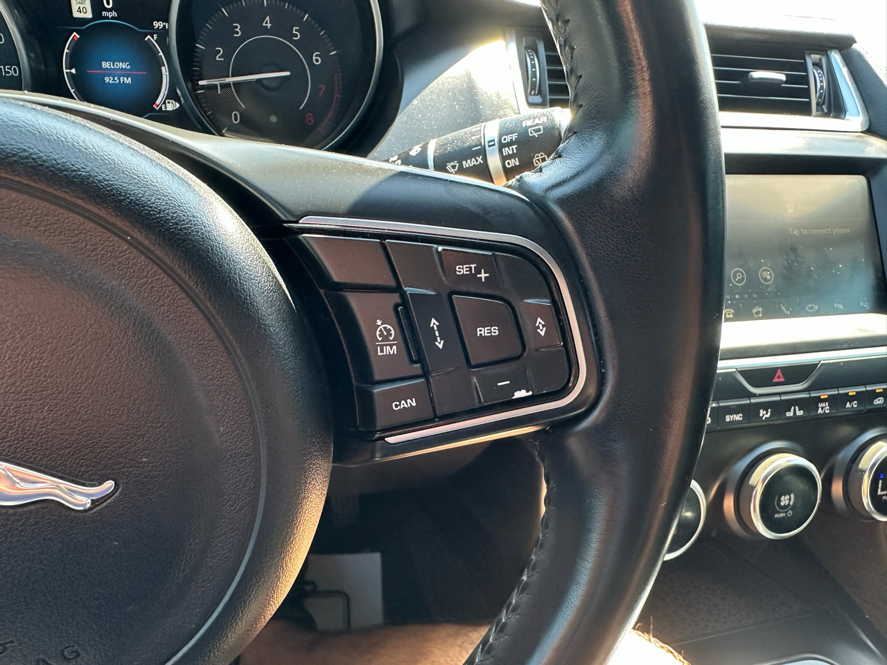 Used 2018 Jaguar E-PACE S image 40