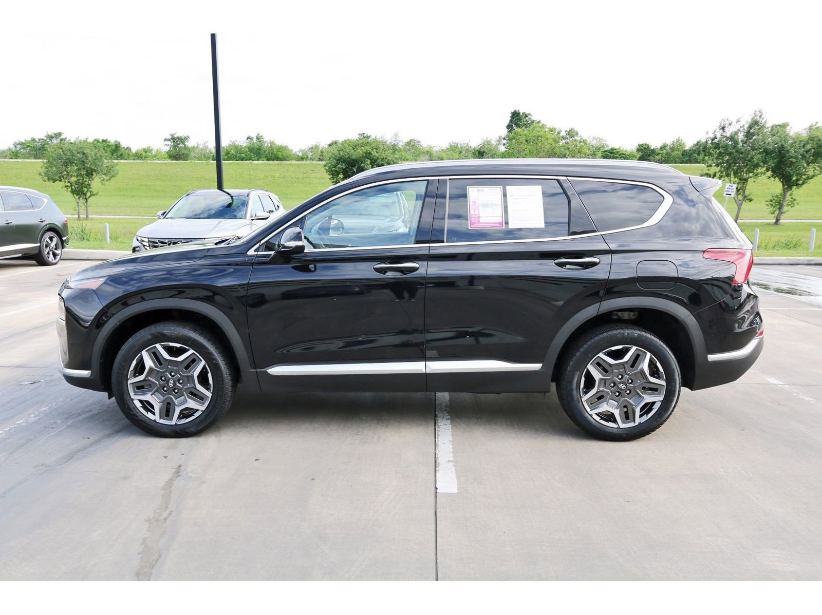 Certified 2023 Hyundai Santa Fe SEL Convenience AWD/4WD image 6