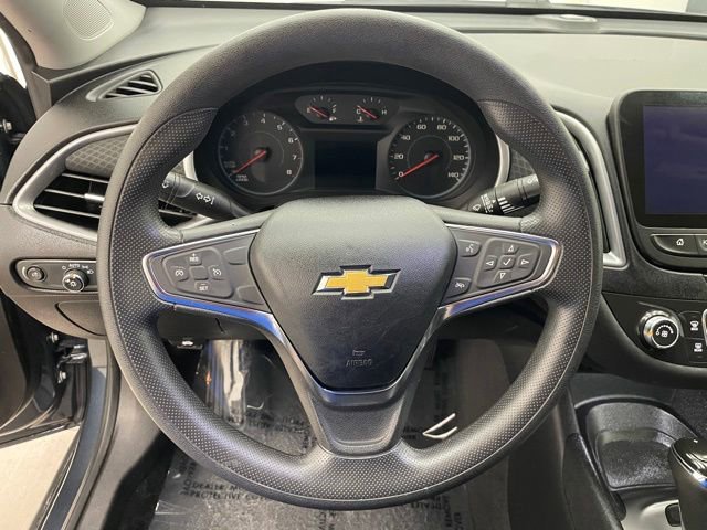Used 2019 Chevrolet Malibu LS w/ LPO, Convenience Package 1 FWD image 10