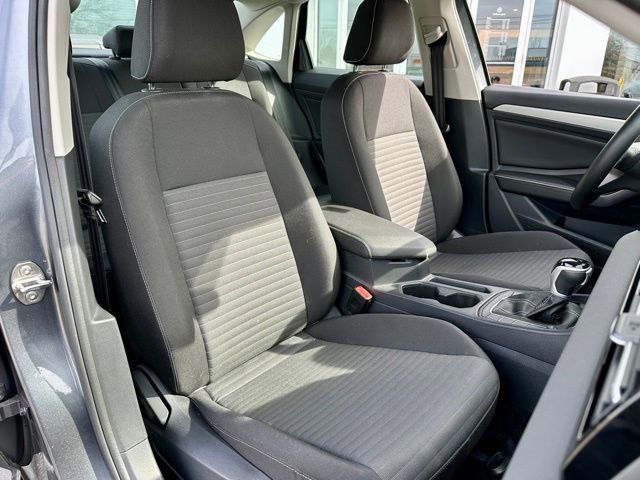 Certified 2025 Volkswagen Jetta S image 20
