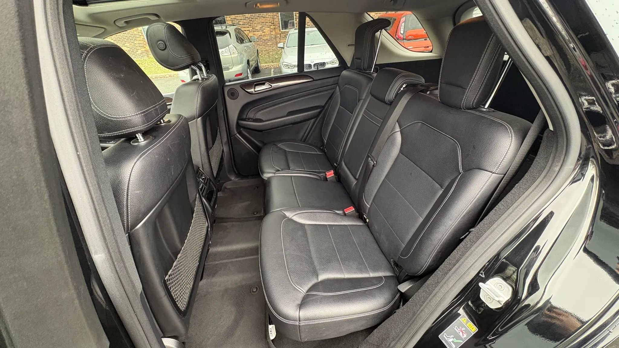 Used 2015 Mercedes-Benz ML 350 4MATIC image 23