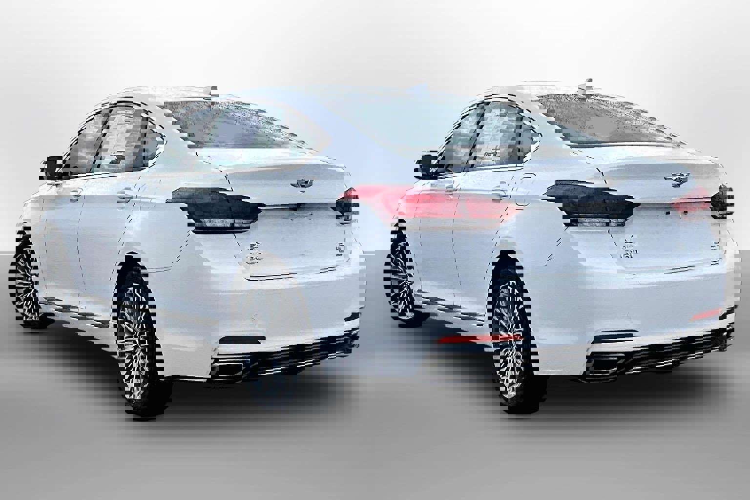 Used 2019 Genesis G80 3.8 image 10